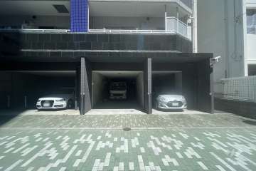 敷地内駐車場（屋内平面式）