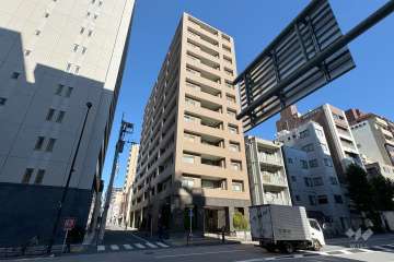 クリオ蔵前壱番館の外観（南西側から）