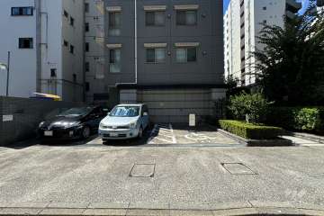 敷地内駐車場（屋外平面式）