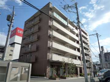 ジオ阪急川西の外観（北西側から）