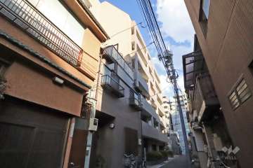 ルピナス台東レジデンスの外観(南西側から)