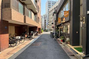 敷地南西側の前面道路　