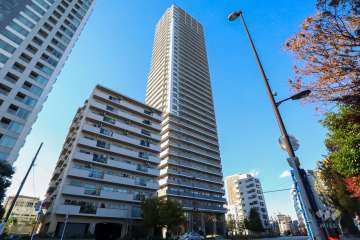 ルネッサンスタワー上野池之端の外観(南東側から)