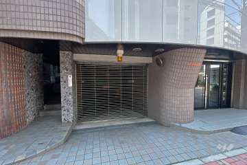 駐車場出入口（リングシャッター付き）
