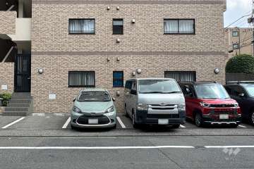 敷地内駐車場（屋外平面式）