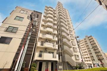 ノバ浅草の外観（北側から）