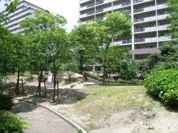 敷地内の公園