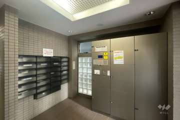 宅配ボックスと共用ポスト