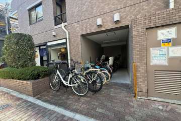 駐輪場