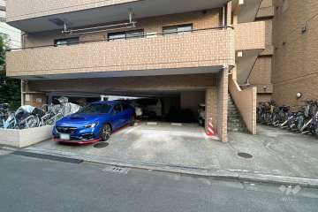 敷地内駐車場（屋外平面式）