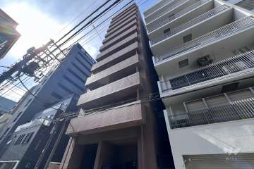 トーシンフェニックス浅草リバーサイドの外観（東側から）