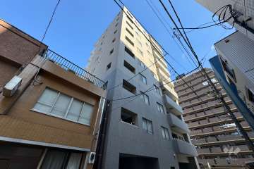 ルピナス新御徒町の外観（南西側から）