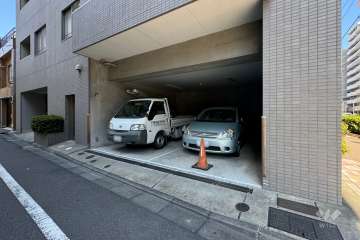 敷地内駐車場（屋内平面式）