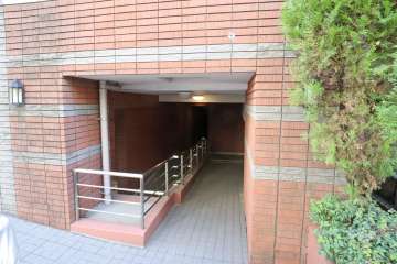 駐輪場の出入り口