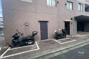 バイク置場