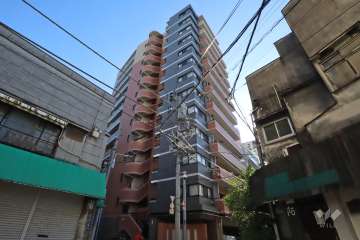 コアマンションフリージオ上野の外観(北側から)