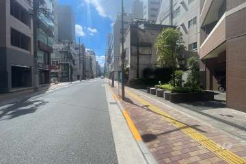 敷地東側の前面道路　