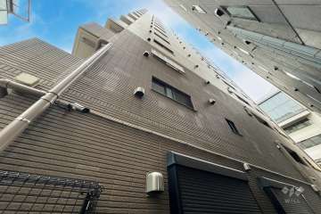 レガロ新御徒町ステーションパレスの外観（東側から）