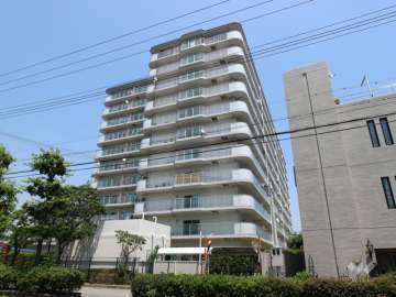 日商岩井香櫨園マンション2号棟の外観（南西側から）