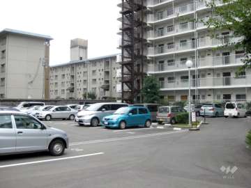 敷地内駐車場（屋外平面式）