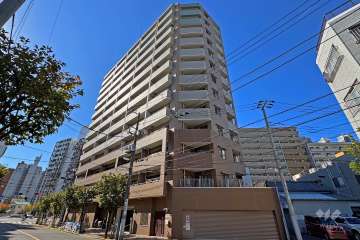 クレストフォルム浅草ブライトコートの外観（北東側から）