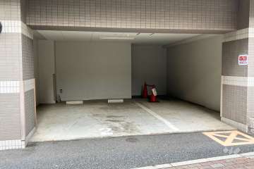 敷地内駐車場（屋内平面式）