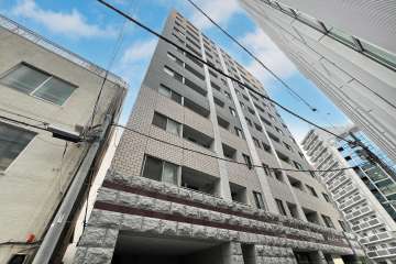 ガラステーション蔵前の外観（西側から）