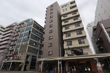 サンスタレ西浅草の外観(南西側から)