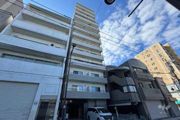 日神デュオステージ浅草松が谷の外観（北東側から）