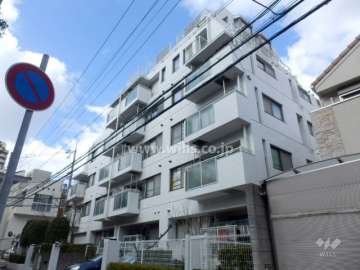 オークラハイム東灘の外観（南東側から）