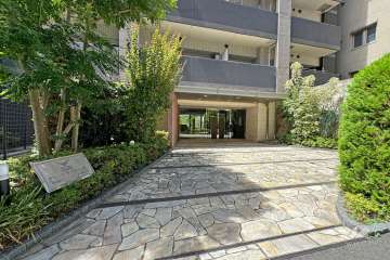 エントランスアプローチ