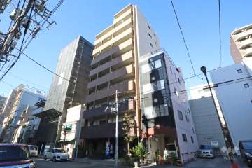クレイシア新御徒町の外観(南東側から)