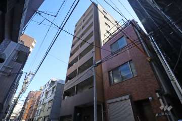 クレイシア新御徒町の外観（北西側から）