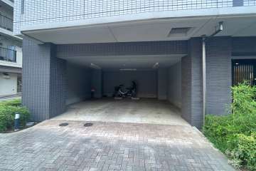 敷地内駐車場（屋内平面式）