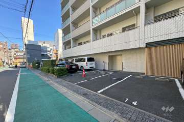 敷地内駐車場（屋外平面式）