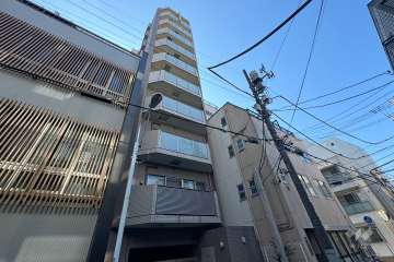 バージュアル新御徒町の外観（北東側から）