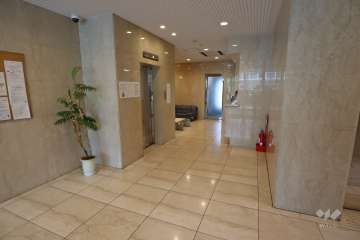 エントランスホール