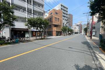 敷地北側の前面道路　