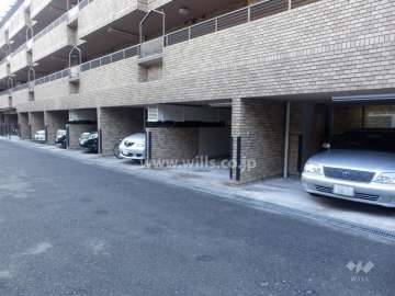 敷地内駐車場（屋内平面式）