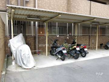 バイク置場
