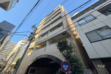 ライオンズマンション鶯谷第2の外観（南側から）