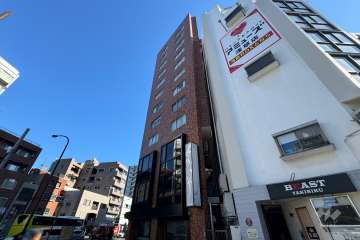 浅草永谷ビルの外観（西側から）