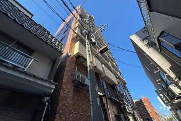 浅草永谷ビルの外観（南東側から）