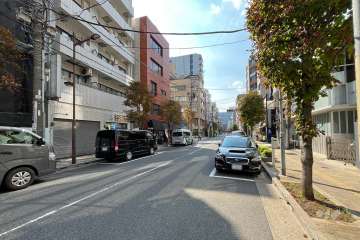 敷地北側の前面道路　