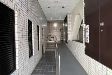 エントランスアプローチ