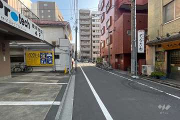 敷地東側の前面道路　