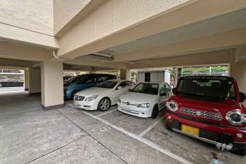 敷地内駐車場（屋内平面式）