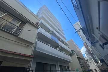入谷センチュリープラザ21の外観（北東側から）