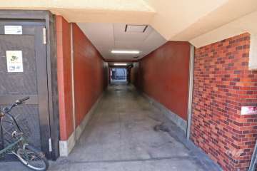 敷地内駐車場（屋内平面式）