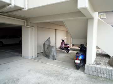 バイク置場